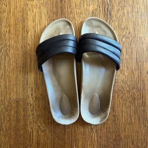 Beatrice Valenzuela sandalia - size 9
